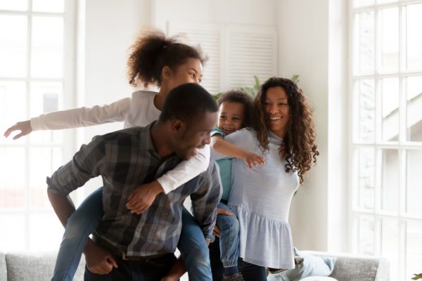 healthier-home-asthma-and-allergy-friendly-indoor-air-allergy-standards-Anna-O'Donovan